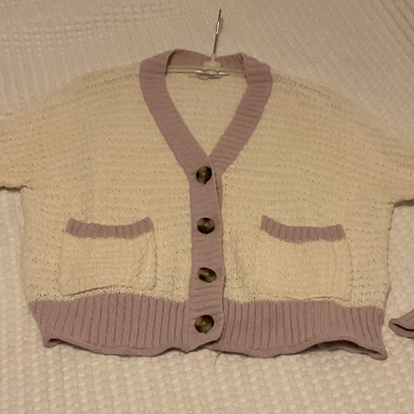 Sweet lil’ Madewell cream and lilac cardigan sweater - Picture 10 of 15